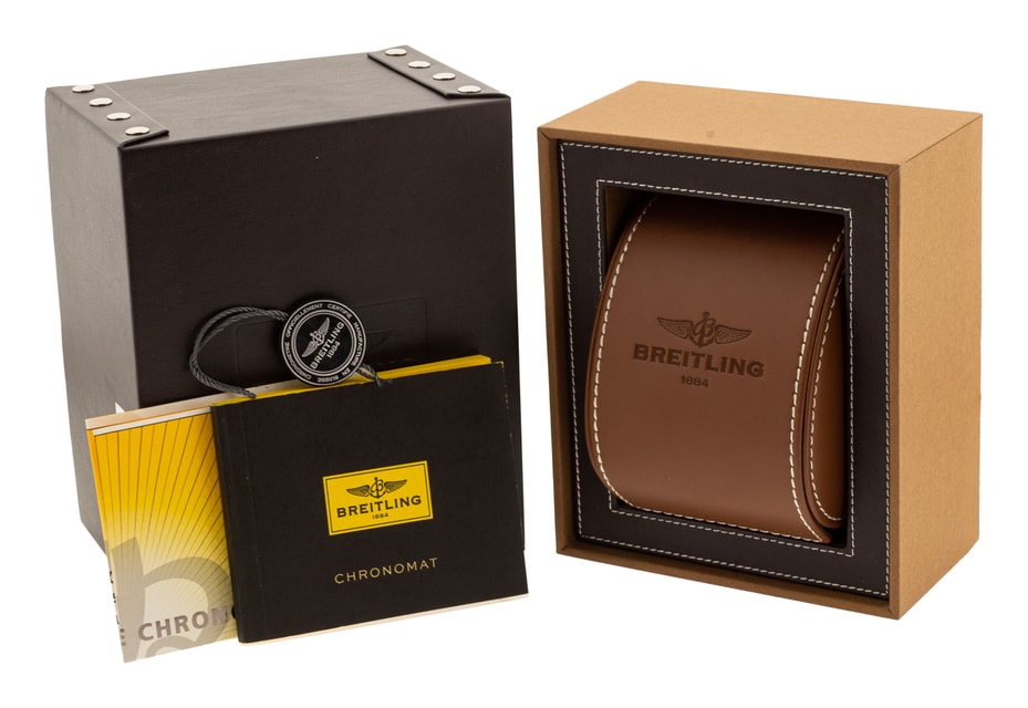 Breitling Chronomat 44 AB0110 Image 4